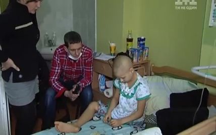 Киевляне превращаются в ангелов, чтобы больные раком дети поверили в чудо