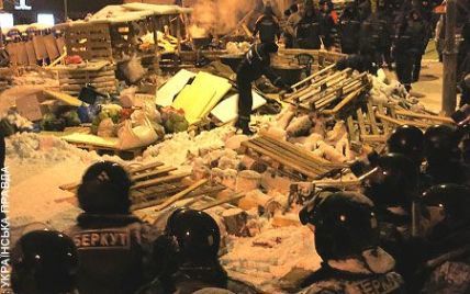 Речі мітингувальників із знищених наметових містечок опиняться у смітниках