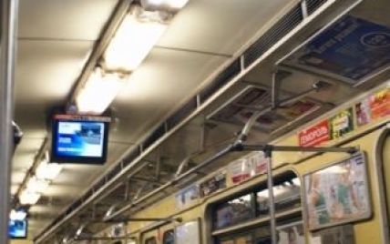 Из вагонов метро в Киеве исчезнут мониторы
