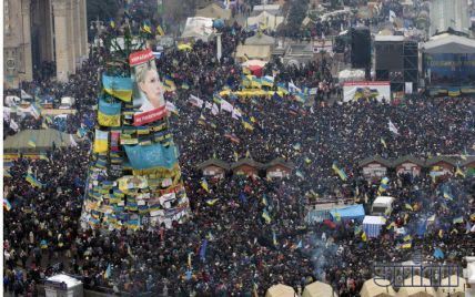 Евромайдан будет встречать "баррикадный" Новый год звездным вертепом