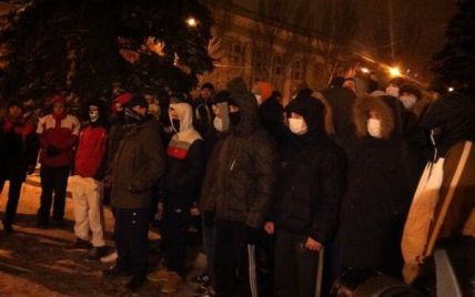 Ультрас "Шахтера" поддержали Евромайдан и выступили "против режима" (видео)