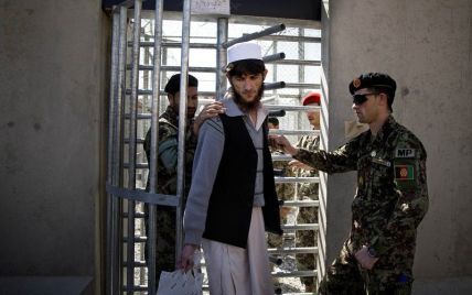 В Афганістані випустили з в'язниці 65 підозрюваних в тероризмі