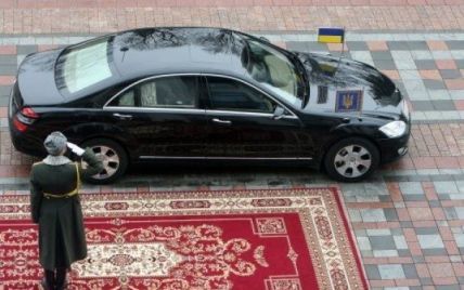 В Киеве украли 15 государственных броневиков, в том числе авто Януковича