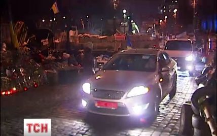 У Києві влаштували автопробіг на честь "Небесної сотні"