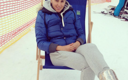 Яна Клочкова повредила ногу, катаясь на лыжах