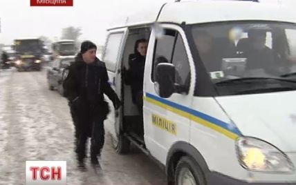 У Василькові мітингувальників розігнали правоохоронці, які вже прямують до Києва - джерело