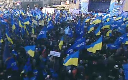 Милиция насчитала на Антимайдане 60 тысяч людей, а на Евромайдане в десять раз меньше