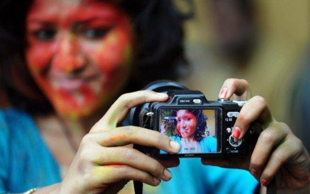 Свято весни і квітів - Холі / © AFP