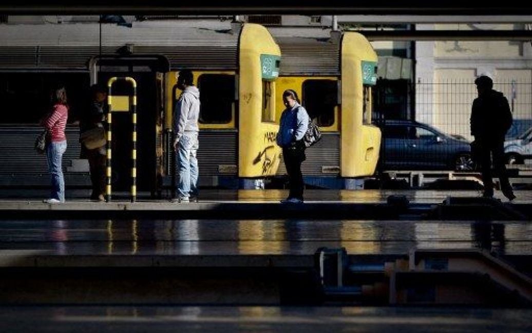 Португалія, Лісабон. Загальний 24-годинний страйк охопив великі міста Португалії. Країна протестує проти жорстких урядових заходів економії. / © AFP