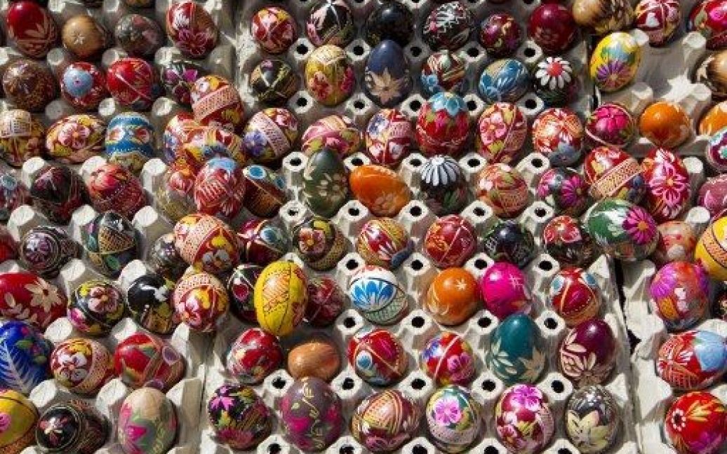 Австрія, Відень. Великодні яйця продаються на ринку в центрі Відня. / © AFP