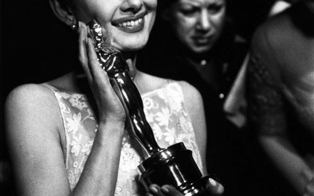 Єдиний "Оскар" Одрі Хепберн за фільм "Римські канікули" / © LIFE
