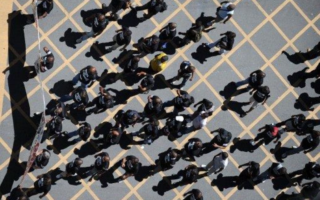 Бразилія, Ріо-де-Жанейро. Банківські охоронці провели страйк і марш протесту, вимагаючи підвищення заробітної плати, у центрі Ріо-де-Жанейро. / © AFP