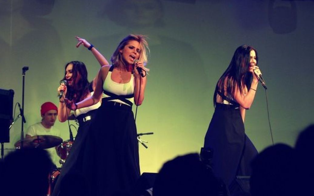 Гучний кліп групи Serebro &laquo;Мама Люба&raquo; став найпопулярнішим відео / © прес-служба