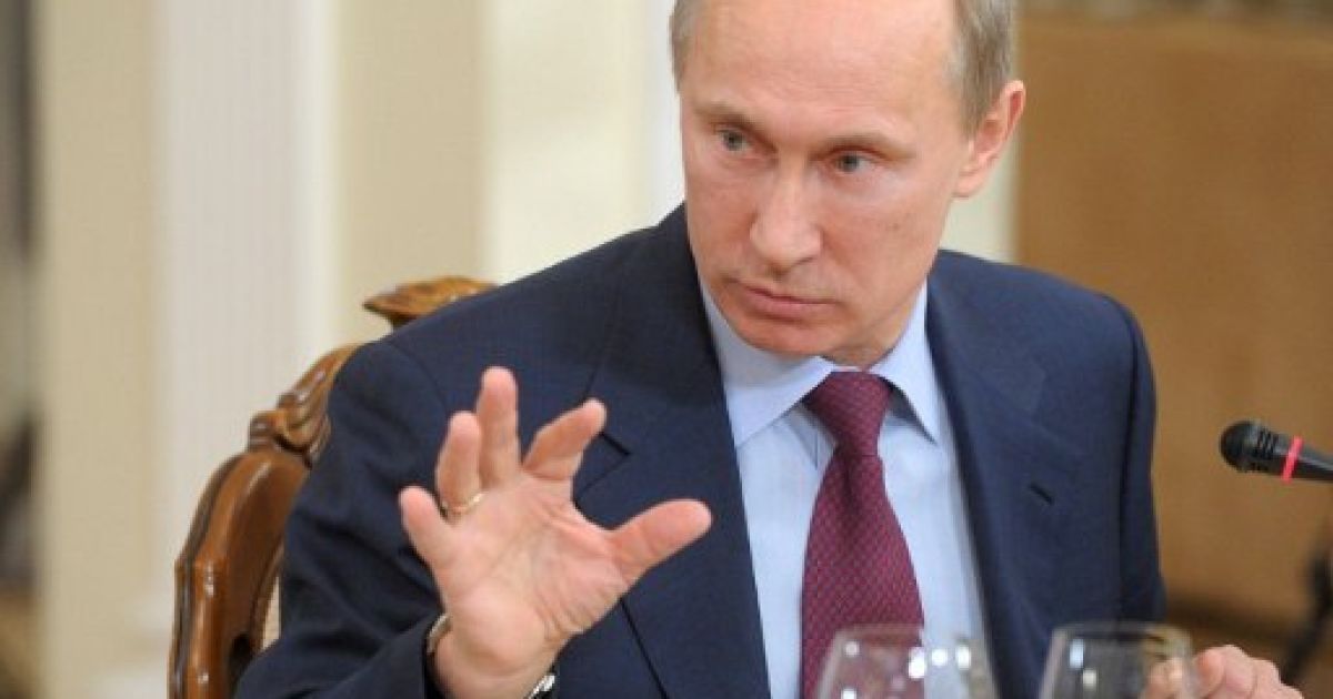Путіна змусив плакати сильний вітер