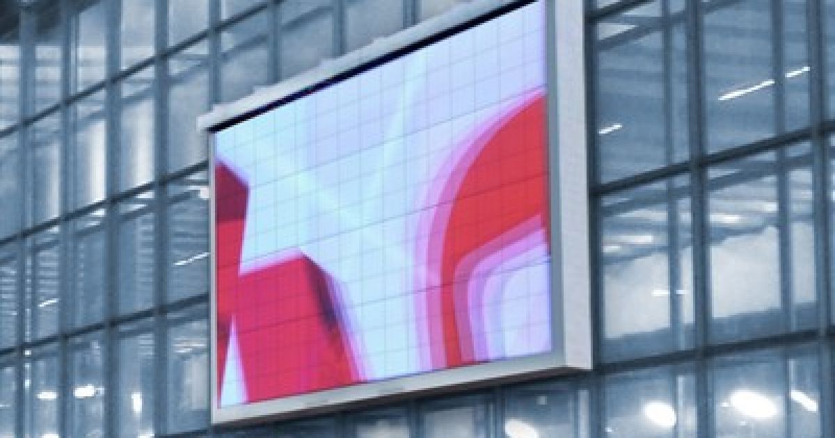 Ківалов за державні гроші покращив свій університет