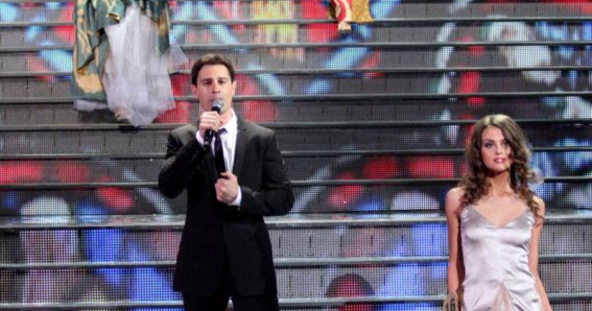 Міс Росія-2012 обрали 18-річну красуню Єлизавету Голованову / © metronews.ru