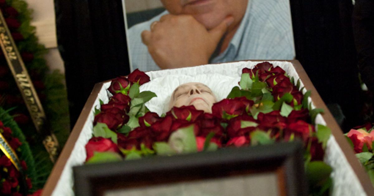 Прощання з модельєром Михайлом Вороніним у Києві