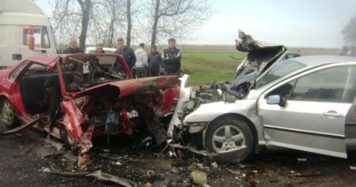 2 людини загинули у ДТП з заступником прокурора