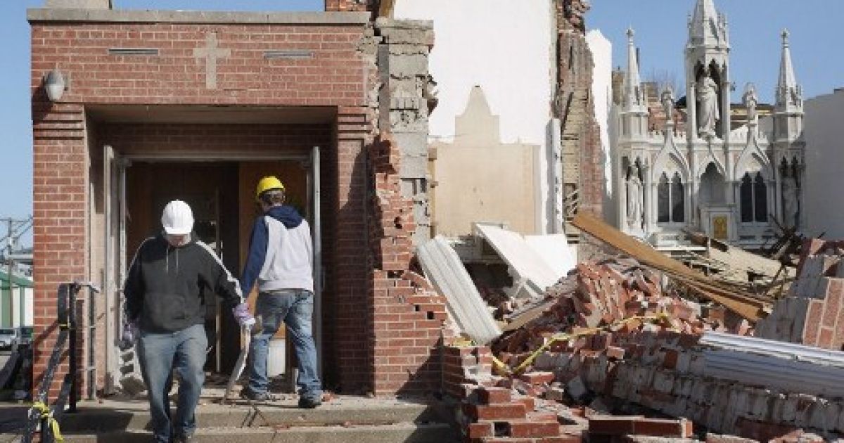 По США прокотилася хвиля руйнівних торнадо / © AFP