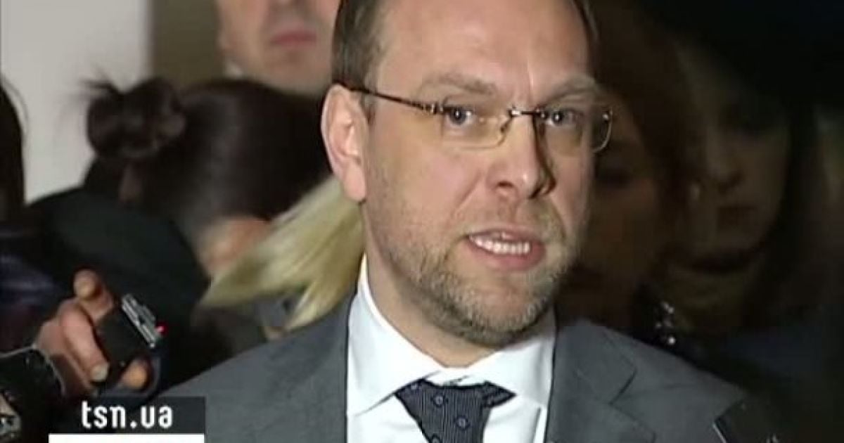 Власенко боїться, що хвору Тимошенко скоро відвезуть до колонії