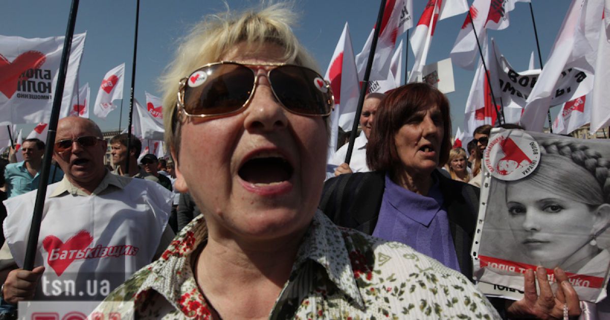 Опозиції залишилось лише виграти вибори