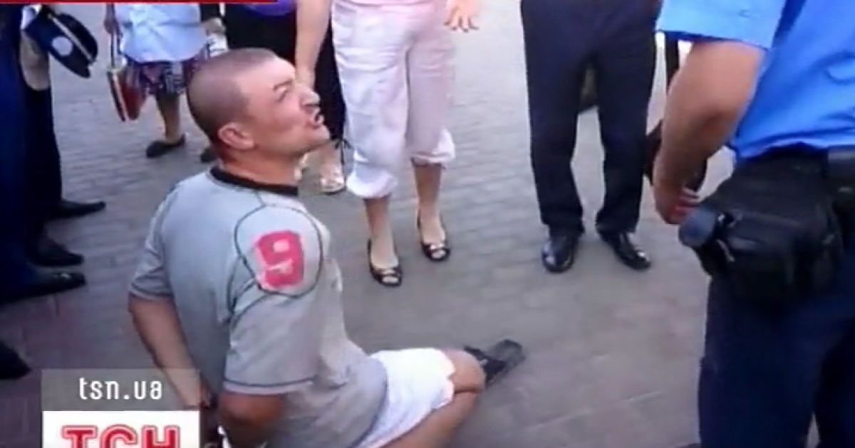 Курити на одеському вокзалі не лише заборонено, а й небезпечно