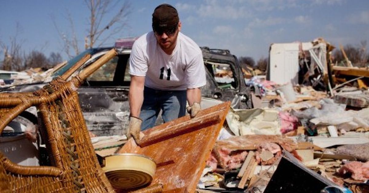 По США прокотилася хвиля руйнівних торнадо / © AFP