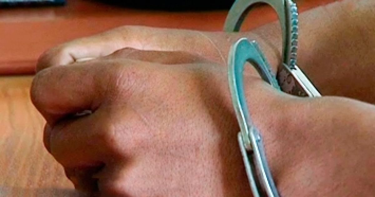 Коли грабіжника затримали, він вже майже витратив гроші на одяг і інші речі