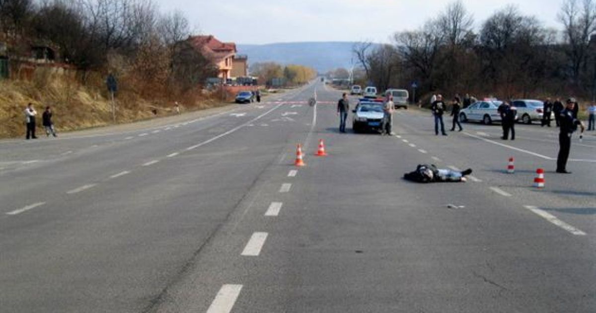 У ДТП за участю дочки депутата-регіонала загинув байкер / © mukachevo.net
