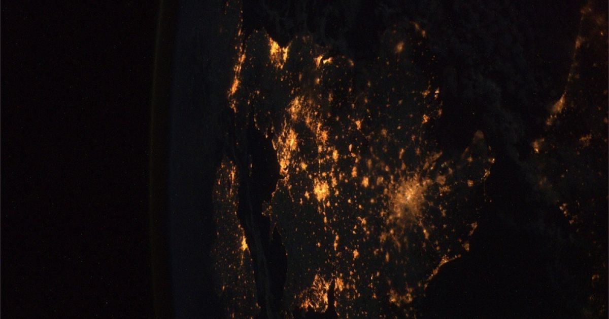 Британія та Ірландія вночі / © bigpicture.ru