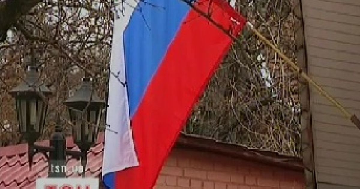 В Україні росіяни обрали президентом РФ Путіна