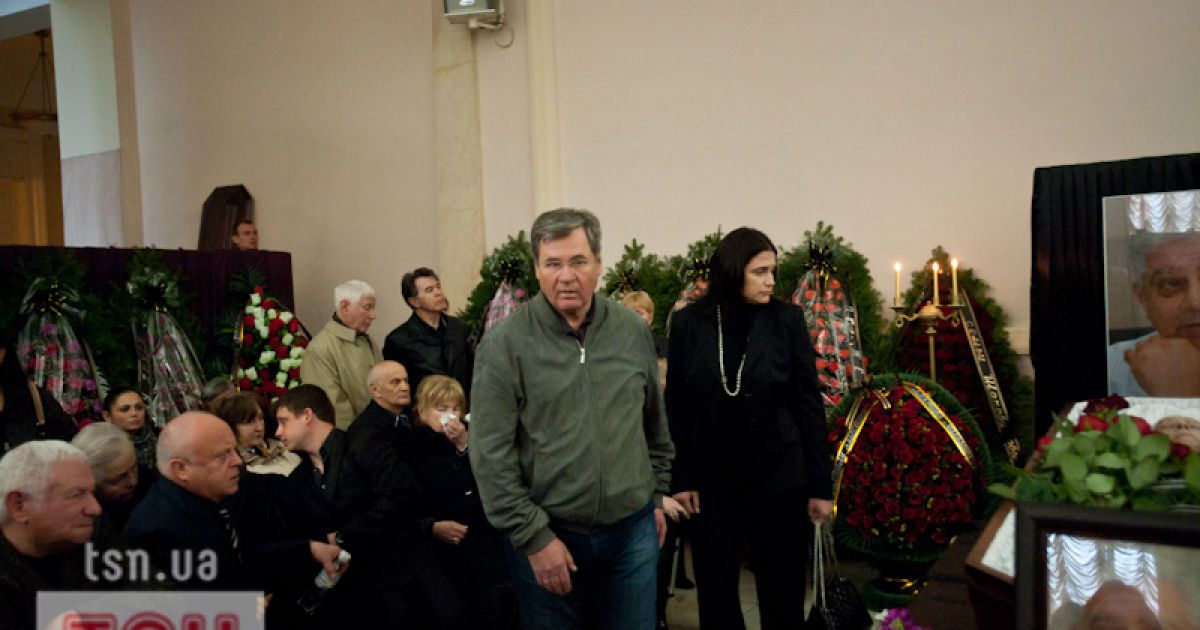 Прощання з модельєром Михайлом Вороніним у Києві