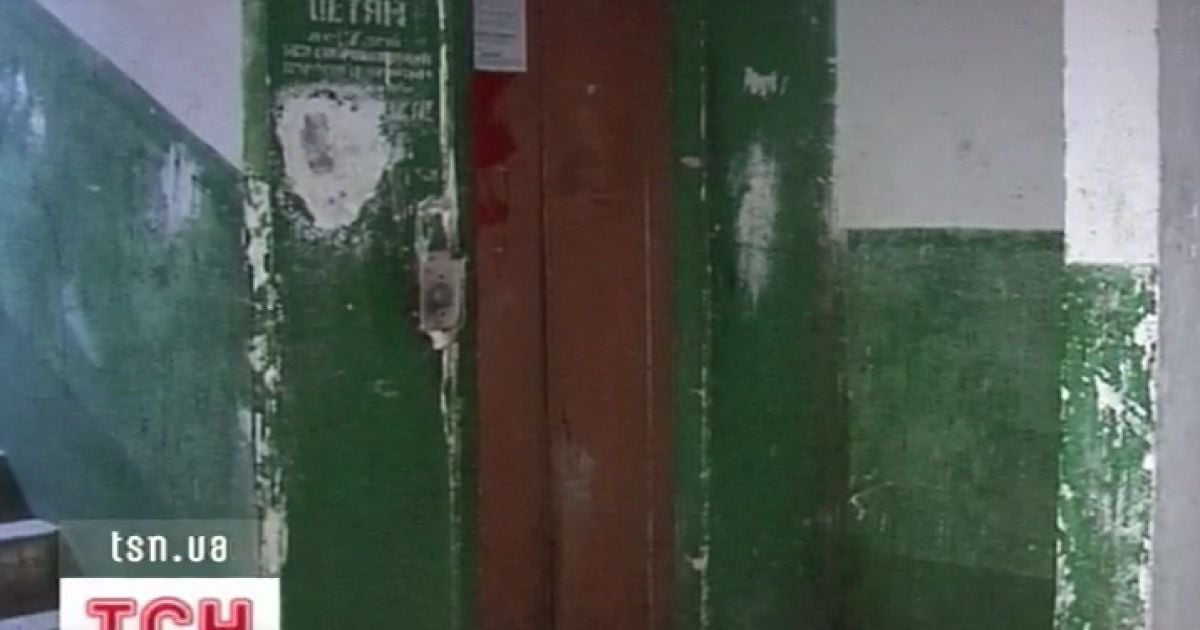 Що у цьому будинку двічі ледь не сталася трагедія через ліфт, комунальники називають збігом обставин
