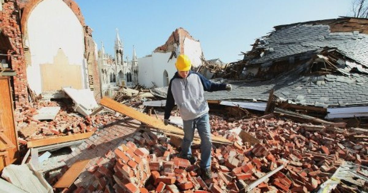 По США прокотилася хвиля руйнівних торнадо / © AFP