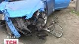 У Дніпропетровську іномарка на шаленій швидкості збила велосипедиста