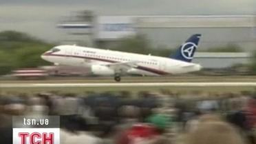 Стала відома перша версія катастрофи російського літака Superjet-100