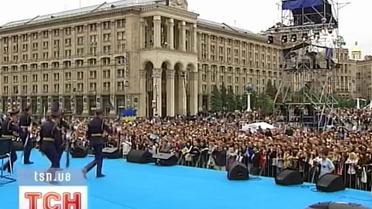На Майдані Незалежності відзначали День Перемоги