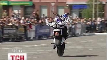 Багаторазовий чемпіон світу приїхав в Україну продемонструвати свою майстерність