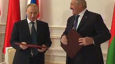 Володимир Путін привіз президентові Білорусії 440 млн доларів