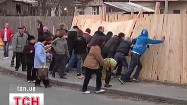 У Чернігові забудовника атакували діти