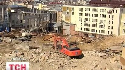 Скандал навколо забудови Андріївського узвозу розгоряється