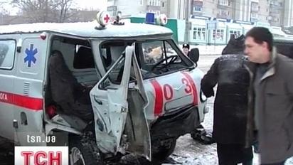 У Сумах в аварію потрапила "карета швидкої допомоги"