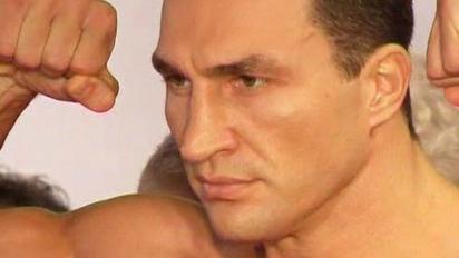 Кличко виявився на 13 кілограмів важчим Мормека