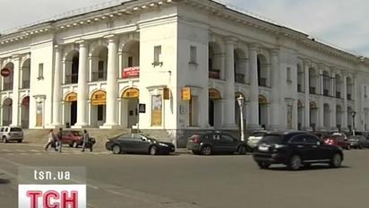 Більше торгівельних центрів - хороших і різних!