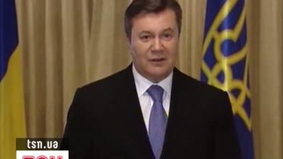 Янукович перед початком засідання НАТО зустрівся з п'ятьма президентами
