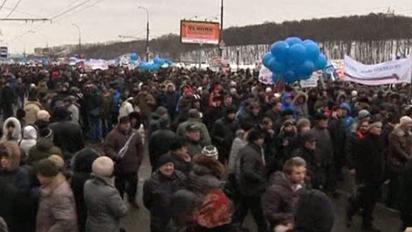 У Москві на мітингу в підтримку Путіна зібралося 130 тисяч людей