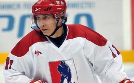 Путін вийшов на лід у матчі Нічний хокейної ліги