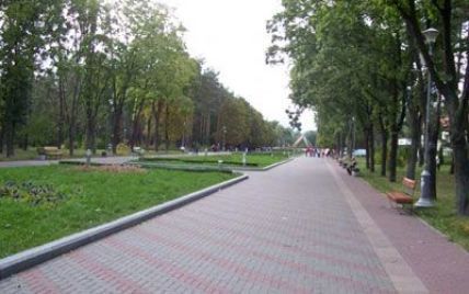 У Києві побили директора парку, який захищав будівництво церкви