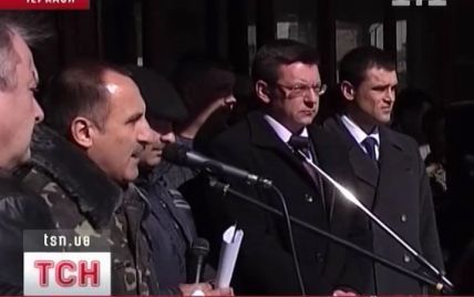 Афганці вимагали від мера Черкас просити вибачення навколішках