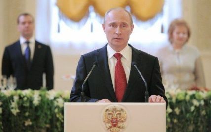 Західна преса вважає Медведєва нікчемою, а Путіна порівнює зі Столипіним